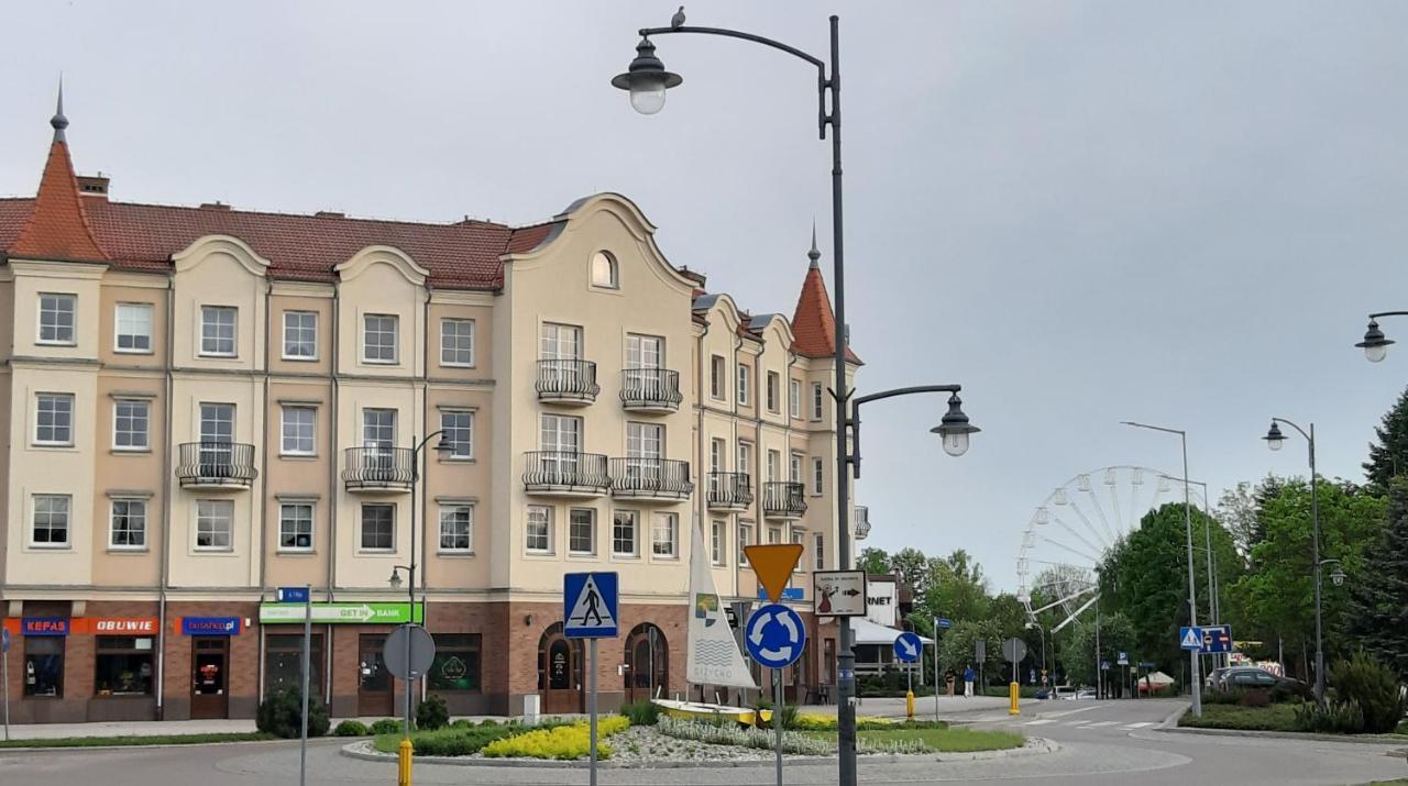 Unii Europejskiej 1 Lötzen Exterior foto